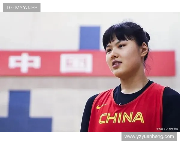 李月汝21分11板领衔三中锋